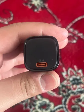 شارژر دیواری 20 وات مک دودو مدل CH-402