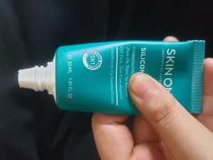 تجریه خرید پرایمر اسکین‌ وان مدل سیلیکونی حجم 30 میلی لیتر