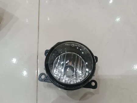 چراغ مه شکن جلو خودرو گروه پژوهش صنعت مدرن مدل M-P27 مناسب برای پژو 207 بسته دو عددی