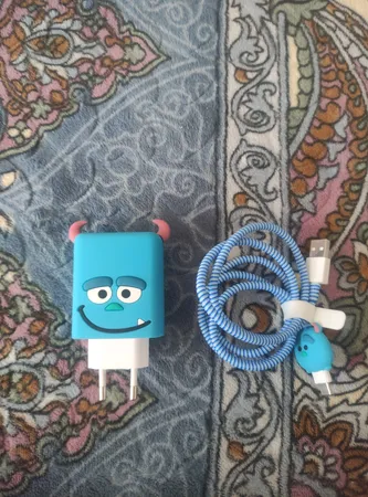 محافظ کابل وال کیس طرح Sullivan به همراه محافظ شارژر دیواری 33 وات شیائومی مجموعه 4 عددی