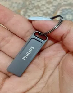 تجریه خرید فلش مموری فیلیپس مدل FM21UA-F ظرفیت 64 گیگابایت با رابط USB 3.2