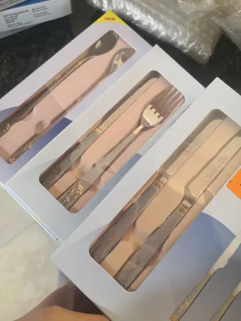 سرویس کارد و چنگال 12 پارچه نیوهوم طرح هخامنش