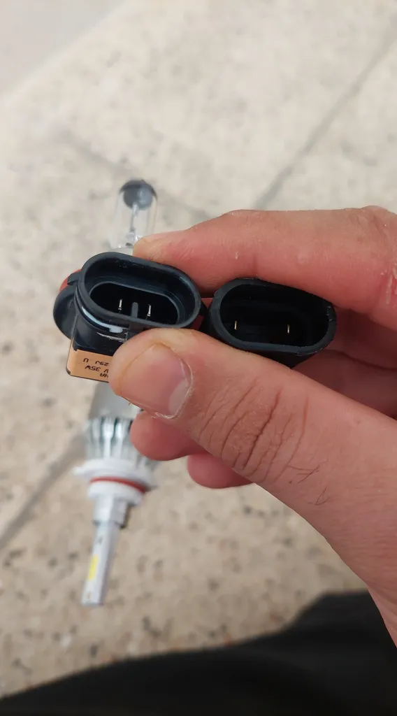 لامپ هدلایت خودرو مدل C6 9005 بسته دو عددی