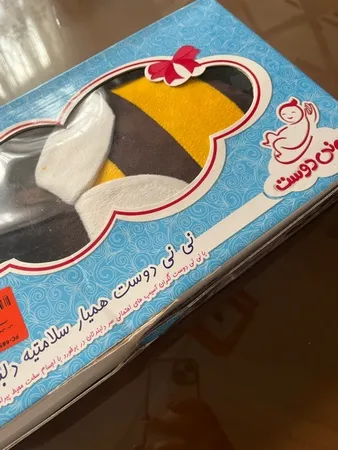 محافظ سر کودک نی نی دوست طرح زنبور عسل