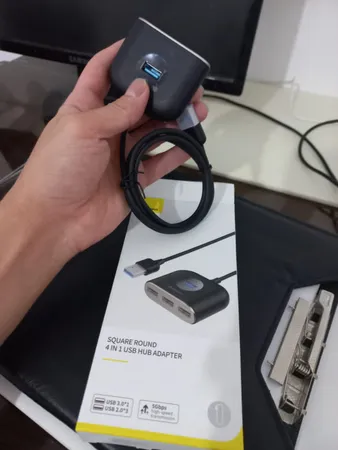 هاب 4 پورت USB 2.0 باسئوس مدل CAHUB-AY