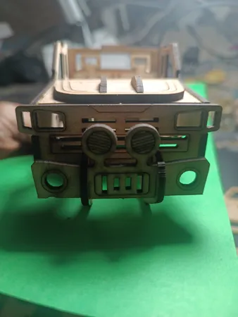 ساختنی مدل ماشین آفرود