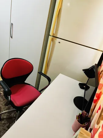 صندلی اداری مدل B201