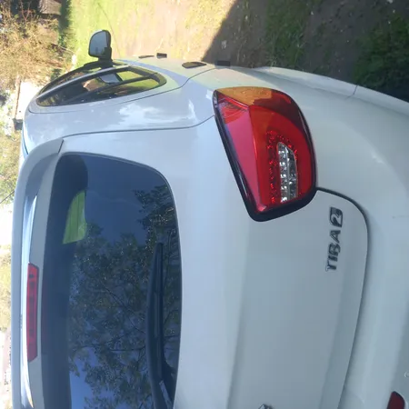 چراغ خطر عقب خودرو ان جی کو مدل 207 مناسب برای تیبا 2 بسته 2 عددی