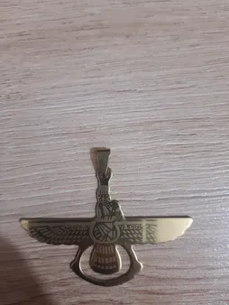 آویز گردنبند مردانه کد 1042