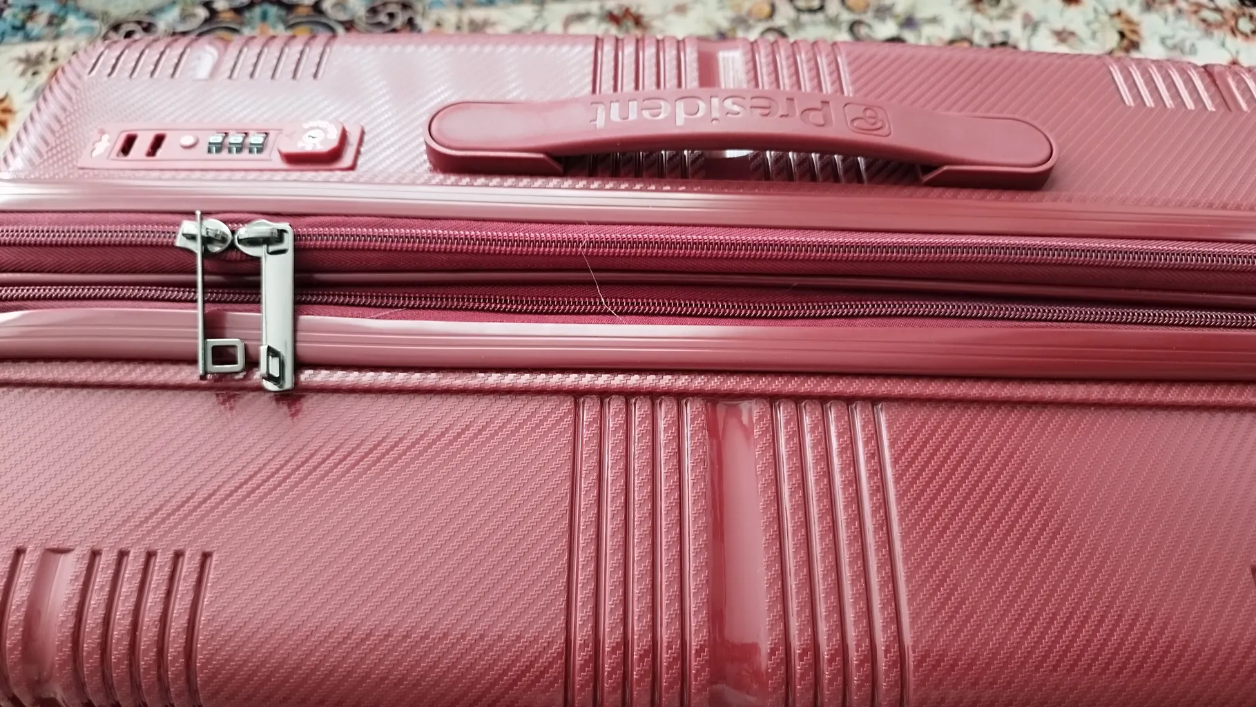 چمدان پرزیدنت مدل new سایز متوسط