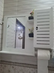 تجریه خرید ست آینه و باکس سرویس بهداشتی خونه خاص مدل خطی کد 5646