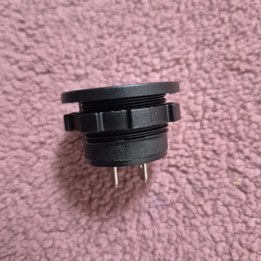 ولت متر خودرو مدل LX