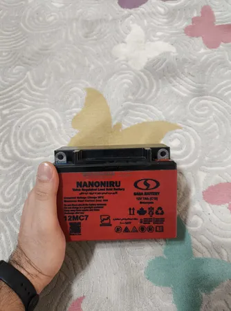 باتری موتورسیکلت صبا باتری مدل 7 آمپر 12 ولت