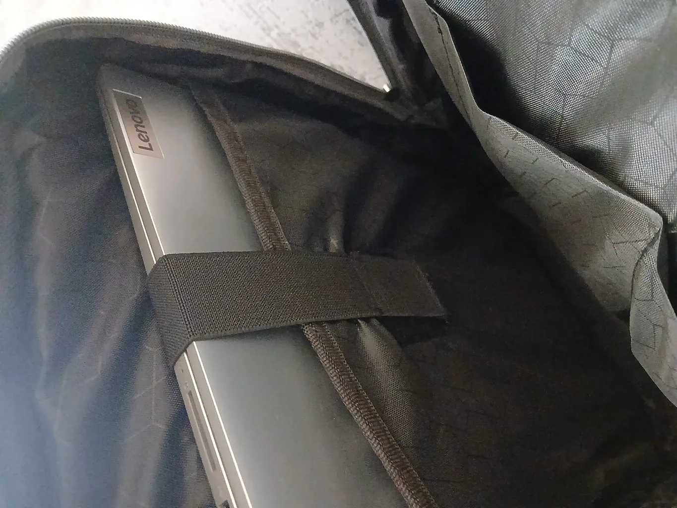 کوله پشتی لپ تاپ لنوو مدل B210 مناسب برای لپ تاپ 15.6 اینچی