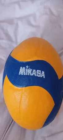 توپ والیبال مدل V200W