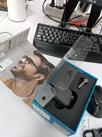 هدفون بی سیم انکر مدل SoundCore Liberty Air 2