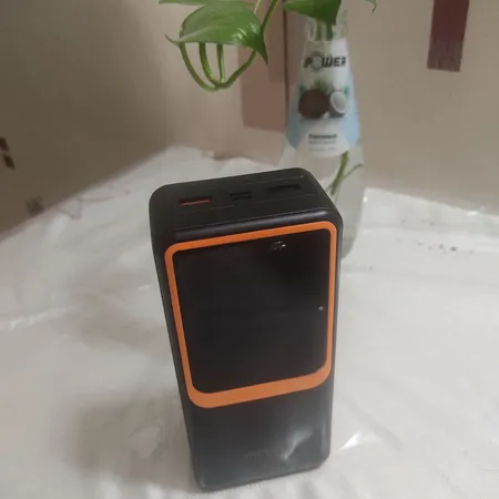 پاوربانک مدل WICCoo___22.5W ظرفیت 30000 میلی آمپر ساعت