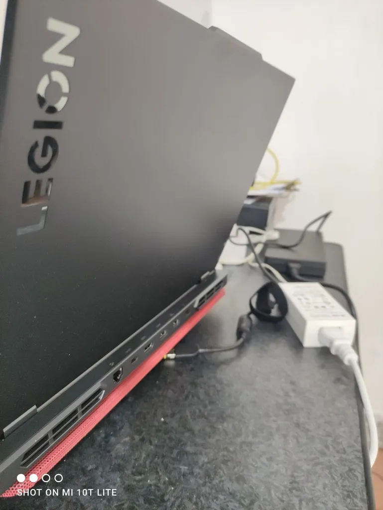 لپ تاپ 16 اینچی لنوو مدل Legion Pro 5 16IRX9-i7 14650HX-16GB DDR5-1TB SSD-RTX4060-QHD 240Hz