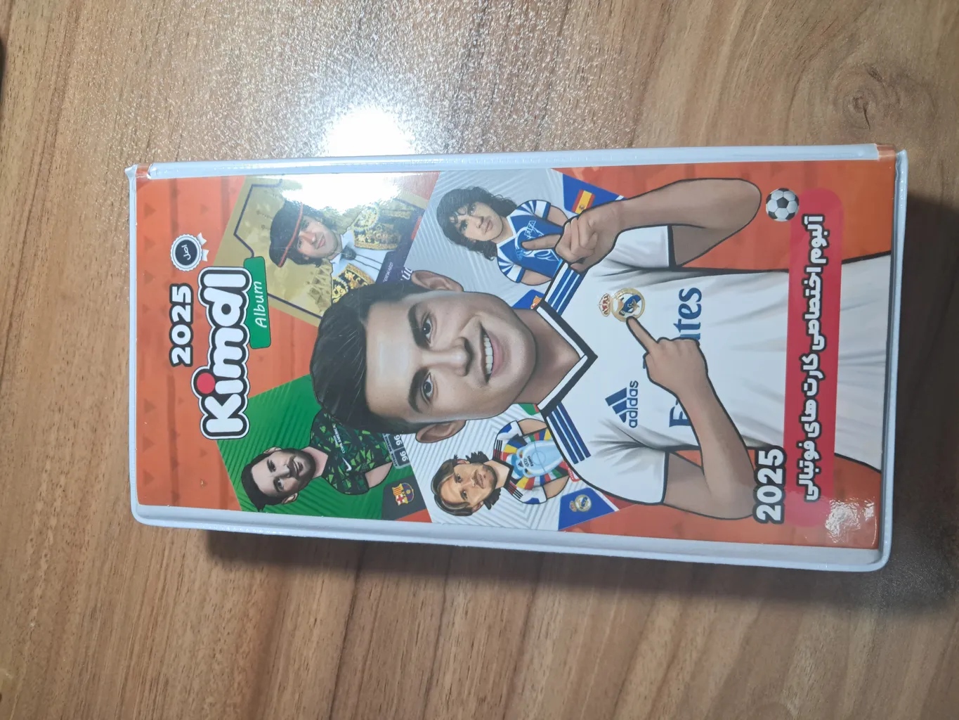 آلبوم کارت فوتبالی کیمدی مدل پله کد 2025