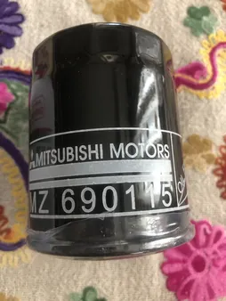 فیلتر روغن موتور میتسوبیشی موتورز مدل MZ690150 مناسب برای پاجیرو 3800