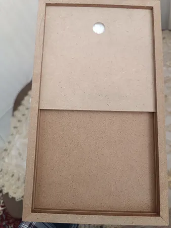 جادستمال کاغذی رایکا مدل HM1374