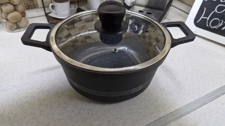 قابلمه یونیک کد 7805 سایز 24