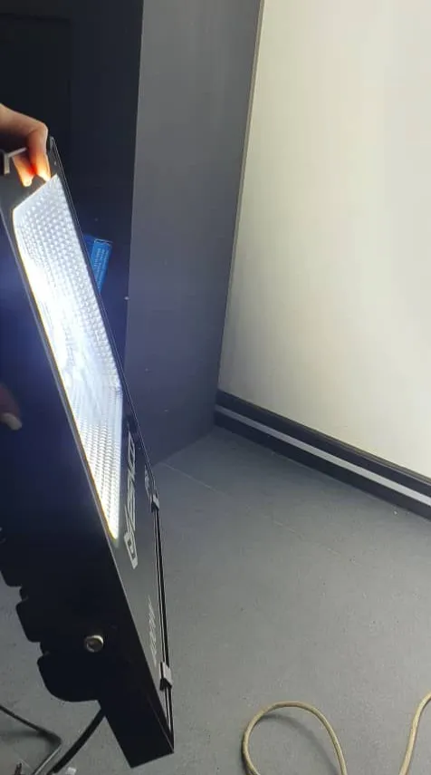 پروژکتور ال ای دی 400 وات اسنکو مدل ES-COB-400