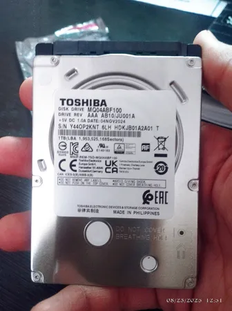 هارد دیسک اینترنال توشیبا مدل MQ04ABF100 ظرفیت 1 ترابایت
