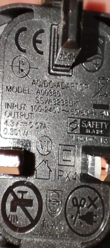 ماشین اصلاح موی صورت فیلیپس مدل S1121/41