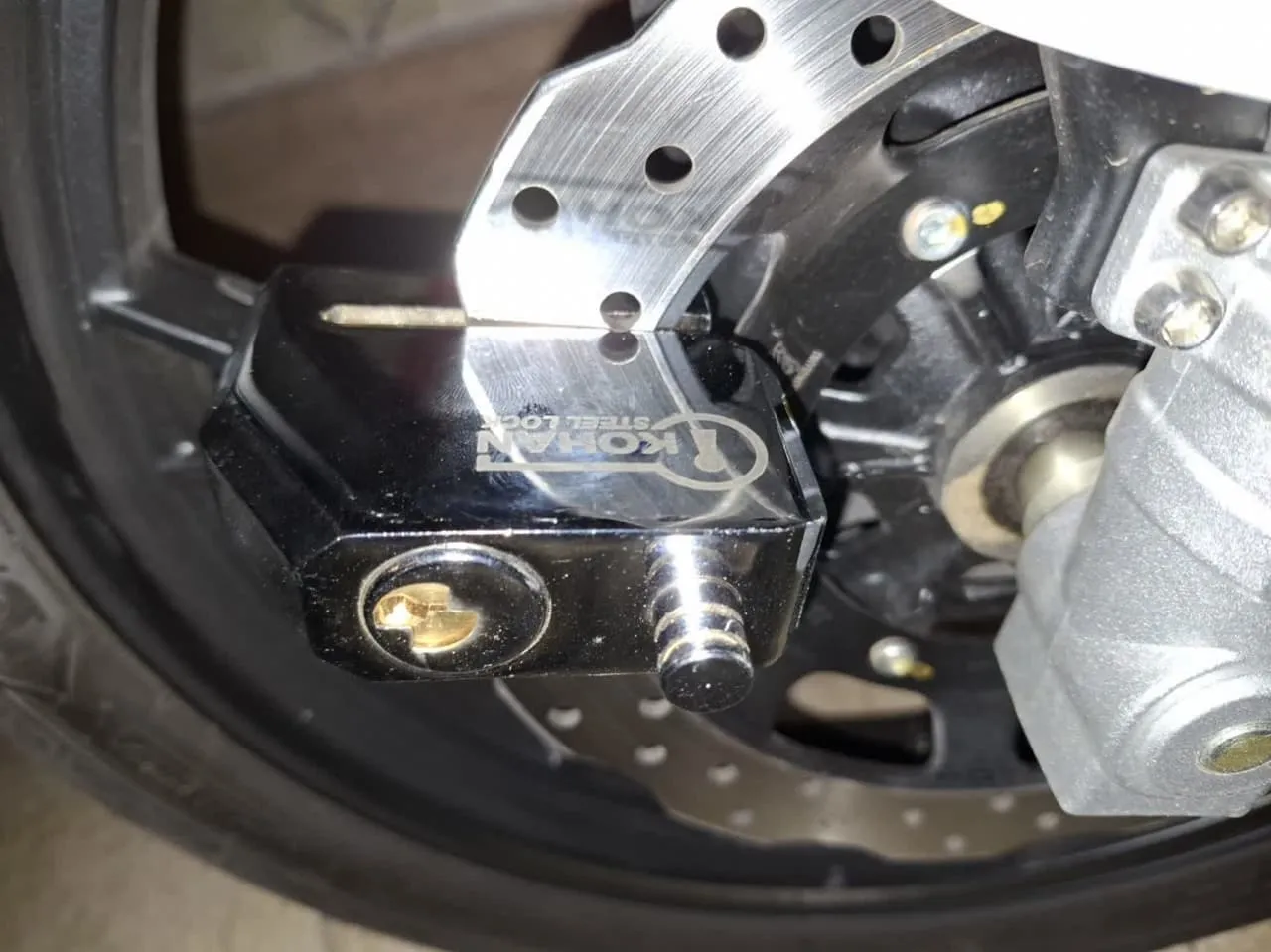 قفل دیسکی موتورسیکلت کهن مدل 8mm/F