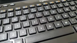 تجریه خرید کیبورد لاجیتک مدل K360 با حروف فارسی