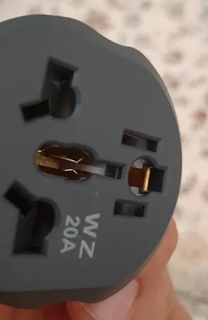 تبدیل دیواری 3 به 2 مارکن مدل A-M-B بسته دو عددی