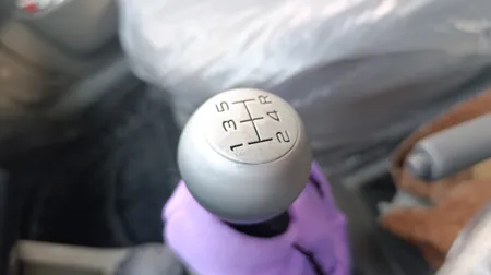 سردنده خودرو مدل RC