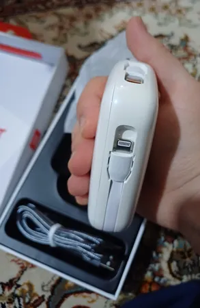 پاوربانک 22.5 وات هیسکا مدل HP-125PD ظرفیت 10000 میلی آمپر ساعت