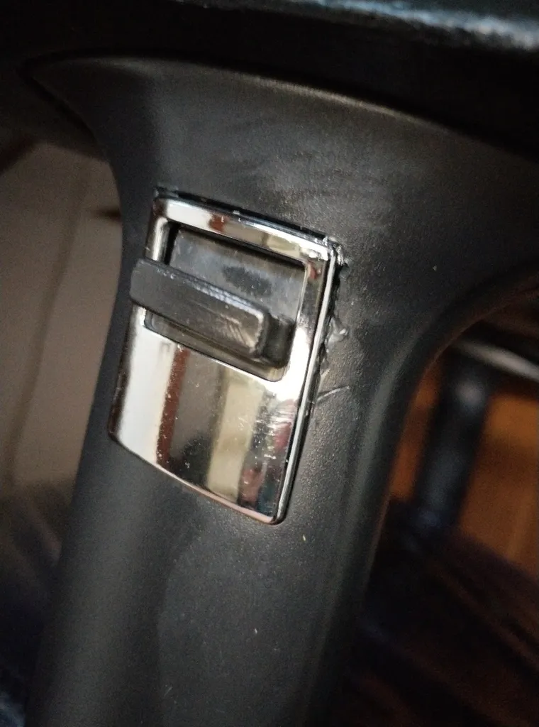 صندلی اداری بتیس مدل 206MPT