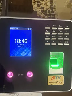 دستگاه حضور و غیاب مدل FS400