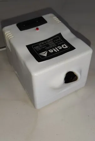 ترانس تبدیل 220 به 110 ولت دلتا مدل 100