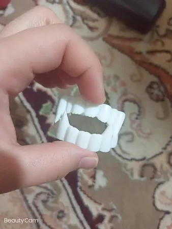 ابزار شوخی طرح دندان دراکولا کد 01