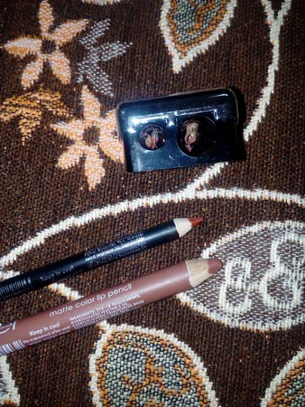 مداد تراش آرایشی کازمتیک مدل max001