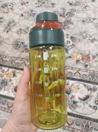 قمقمه مانیا کد 103808 گنجایش 0.55 لیتر