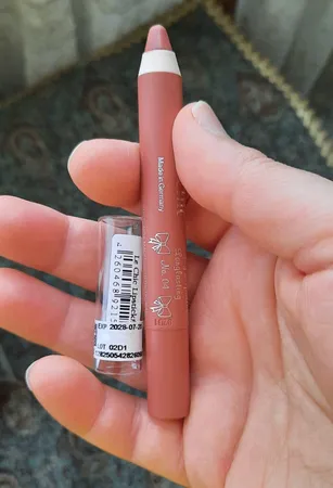 رژ لب مدادی لچیک شماره 04