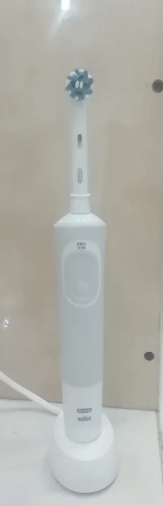 مسواک برقی اورال-بی مدل Vitality Cross Action - D100.413.1