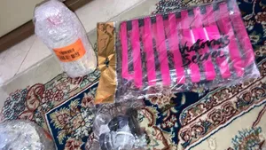 تجریه خرید محلول پاک‌کننده آرایش صورت و چشم نیوساد مدل Prebiotic حجم 250 میلی‌لیتر