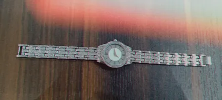 ساعت مچی عقربه ای زنانه مدل فول نگین Nn