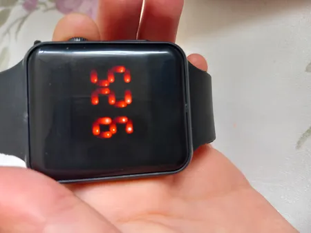 ساعت مچی دیجیتال مدل LE112228ME