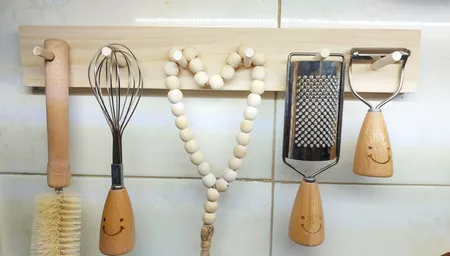 آویز لباس مدل JA4006