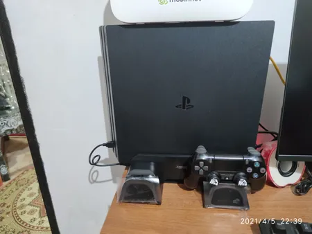 پایه چندمنظوره مدل TP4-882 مناسب برای پلی استیشن 4 اسلیم و پرو