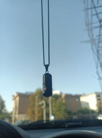 آویز گردنبند مردانه طرح کپسول مدل Kp-01