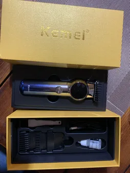 ماشین اصلاح موی صورت کیمی مدل KM-1852