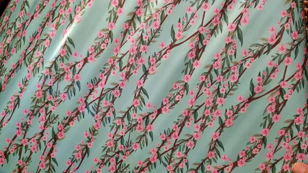 کاغذ کادو طرح شکوفه بهاری بسته 5 عددی